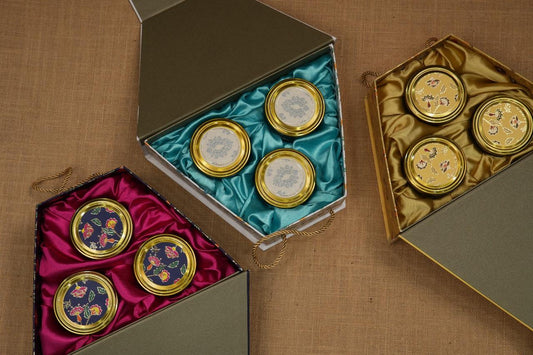 Colorful Samosa – Festive Triangular Jar Box (3 Salsa Jars, 300ml)