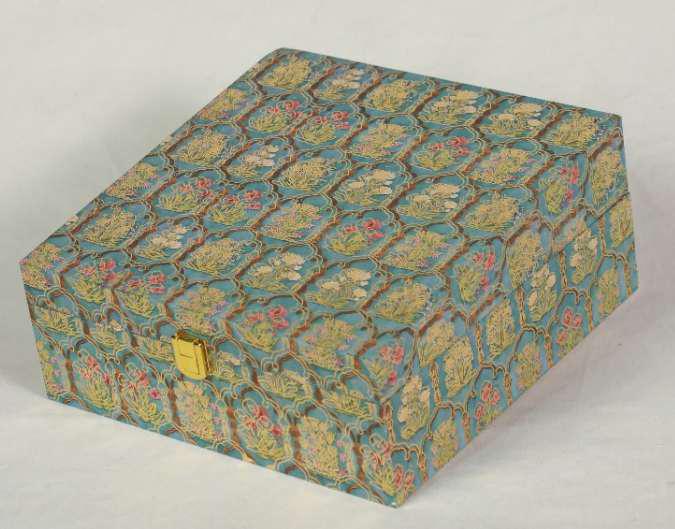 Royal Heritage Multi-Size MDF Gift Hamper (2, 3 & 4 Jars)