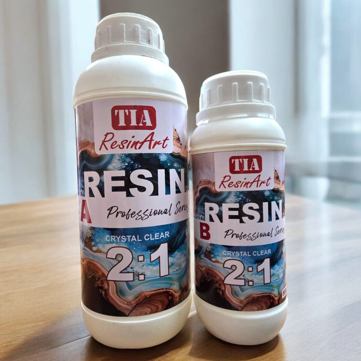 Crystal clear 2:1 epoxy resin 1.5 kg kit by The Case Flick