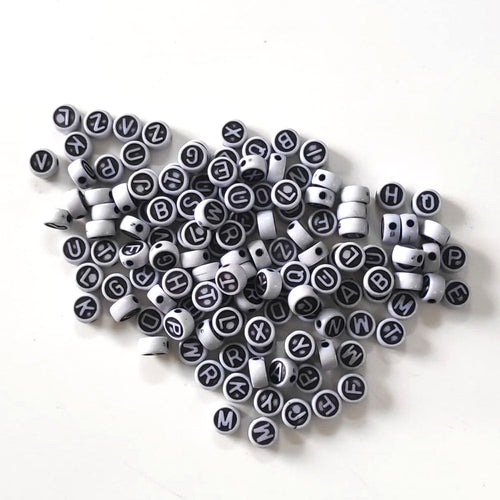 Alphabet Beads Black Round (TR948)