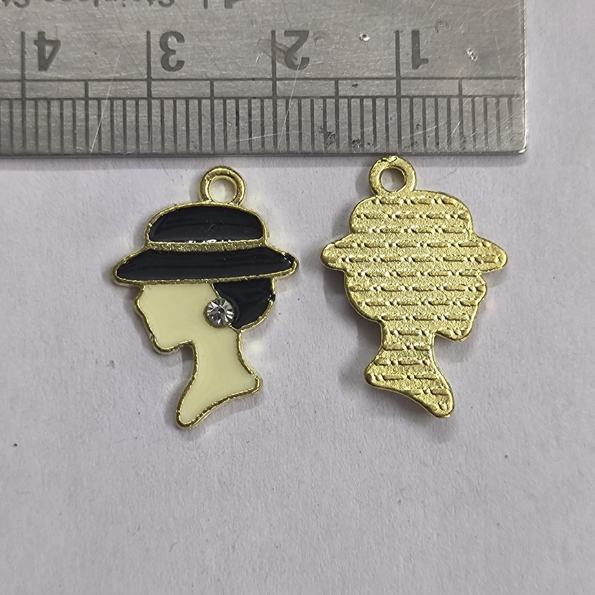 Color Charms TR72