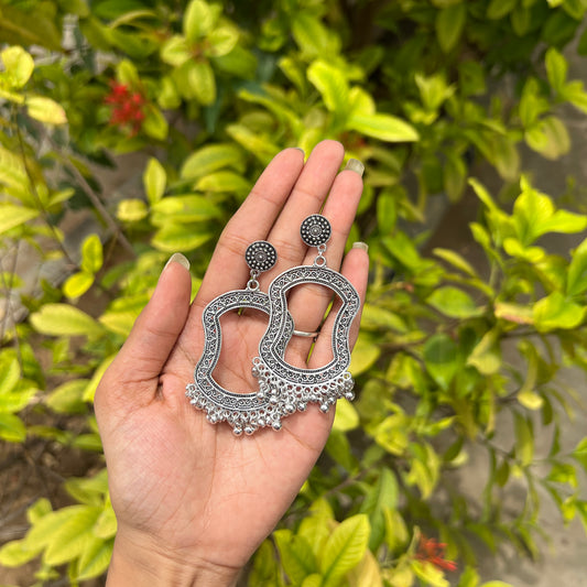 Silver Oxidized Wave Cut Earrings