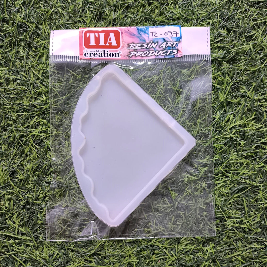 Triangle Pizza Coaster 4Inch 10x10cm 5mm Depth Silicon Mould (SM284)