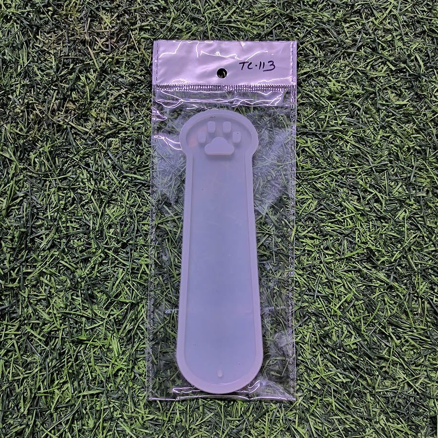 Bookmark Paw 15x4cm 3mm Depth Silicon Mould (SM090)