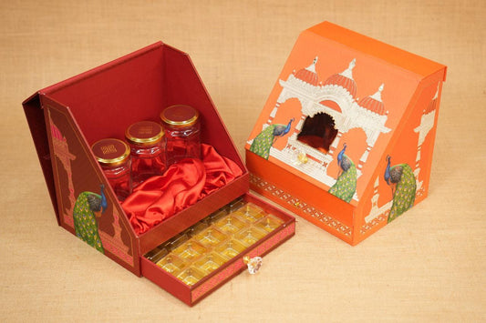 Heritage Dabba – Royal MDF Gift Box with 3 Hexa Jars & Cavity